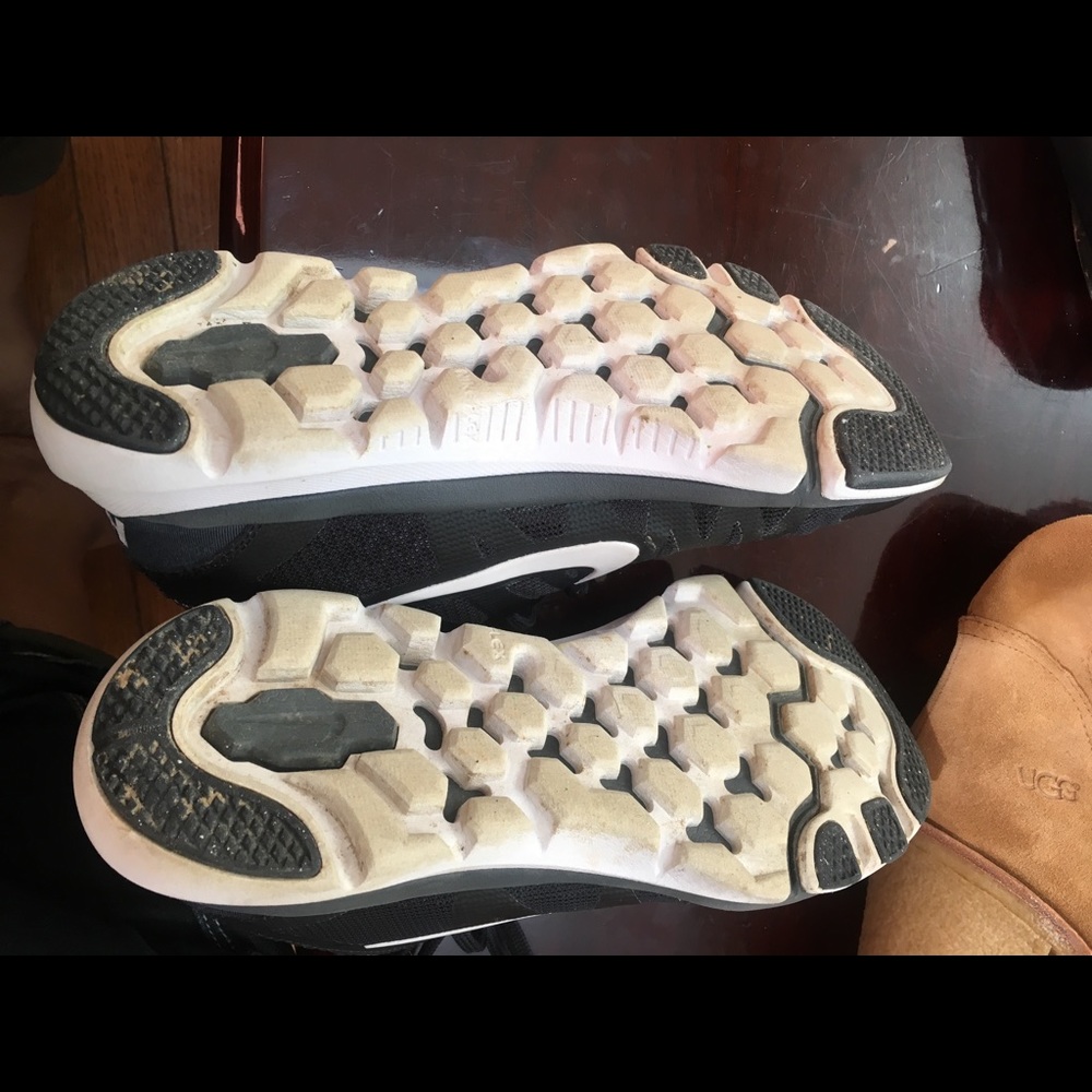 Nike sneakers - Picture 5 of 8